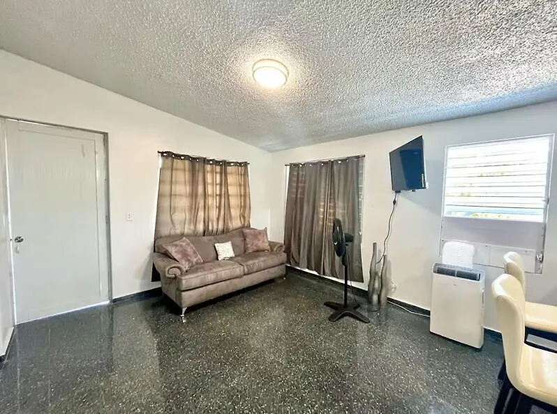 Holiday home Group Escape 7Br Pickleball Dorado